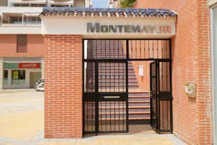 Estepona, Montemayor hoofdingang